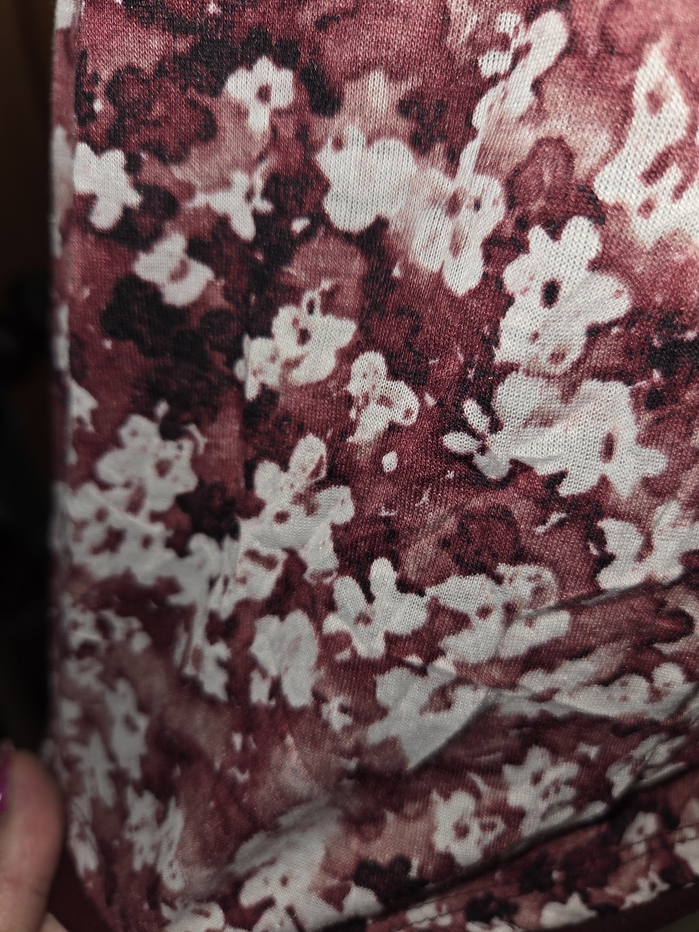 Simply Vera Vera Wang Burgundy Floral Short-Sleeve Tee - Picture 6 of 11